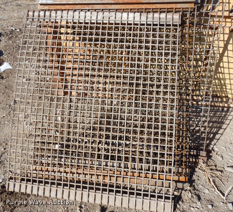 image for item DR1118 2013 Anaconda DF410  screen