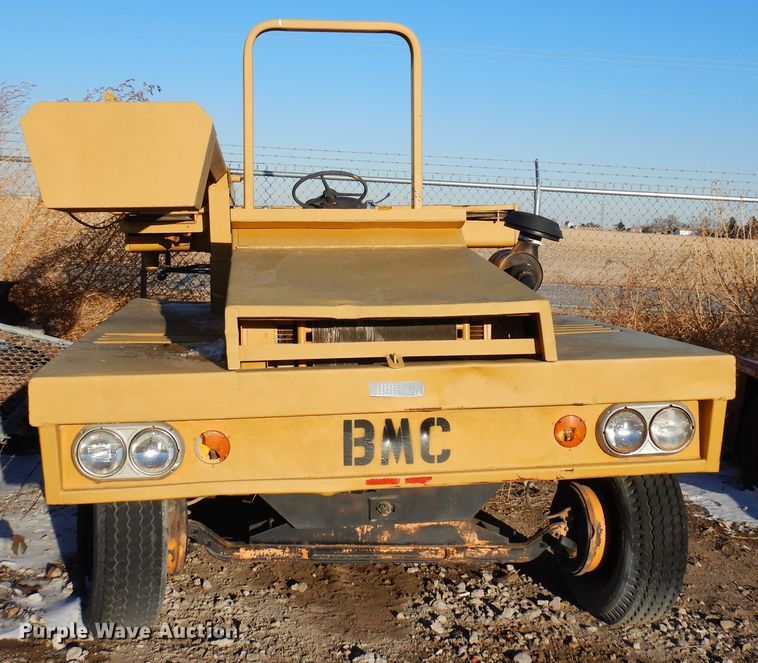 image for item DR1125 BMC MH42 B  concrete breaker