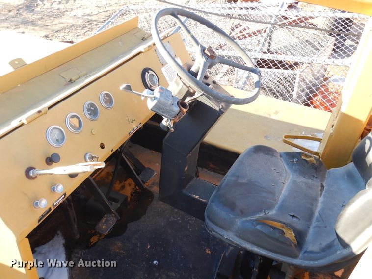 image for item DR1125 BMC MH42 B  concrete breaker