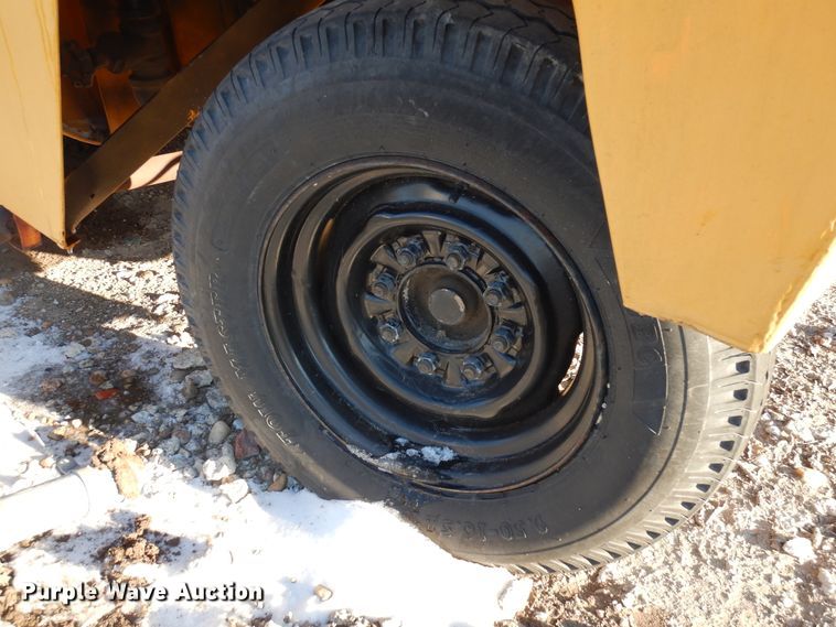 image for item DR1125 BMC MH42 B  concrete breaker