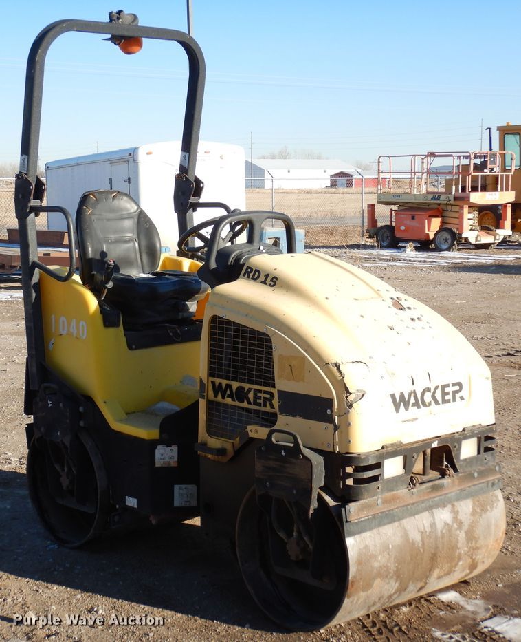 image for item EP9725 2008 Wacker RD16  double drum vibratory roller