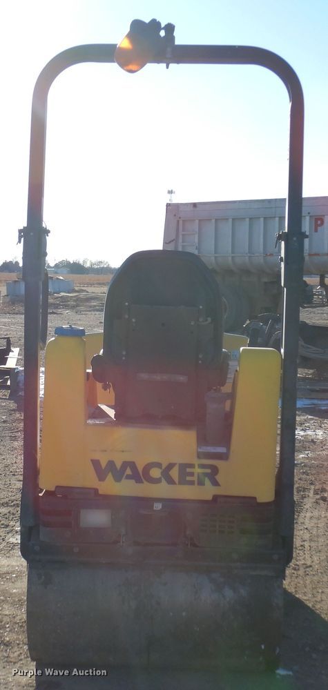 image for item EP9725 2008 Wacker RD16  double drum vibratory roller