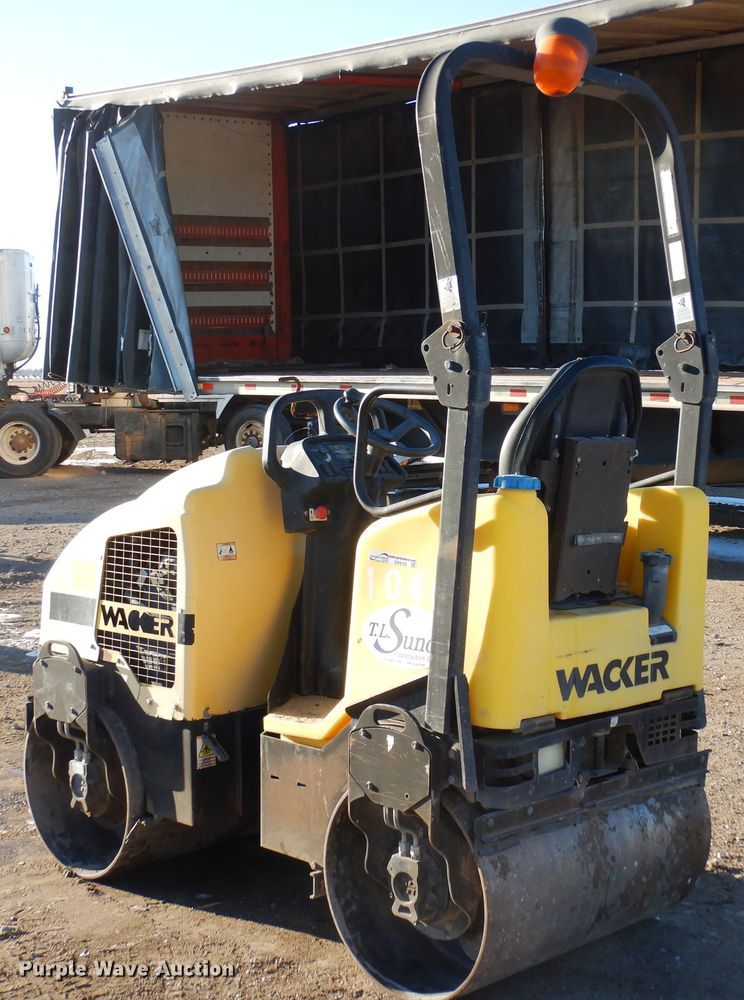 image for item EP9725 2008 Wacker RD16  double drum vibratory roller