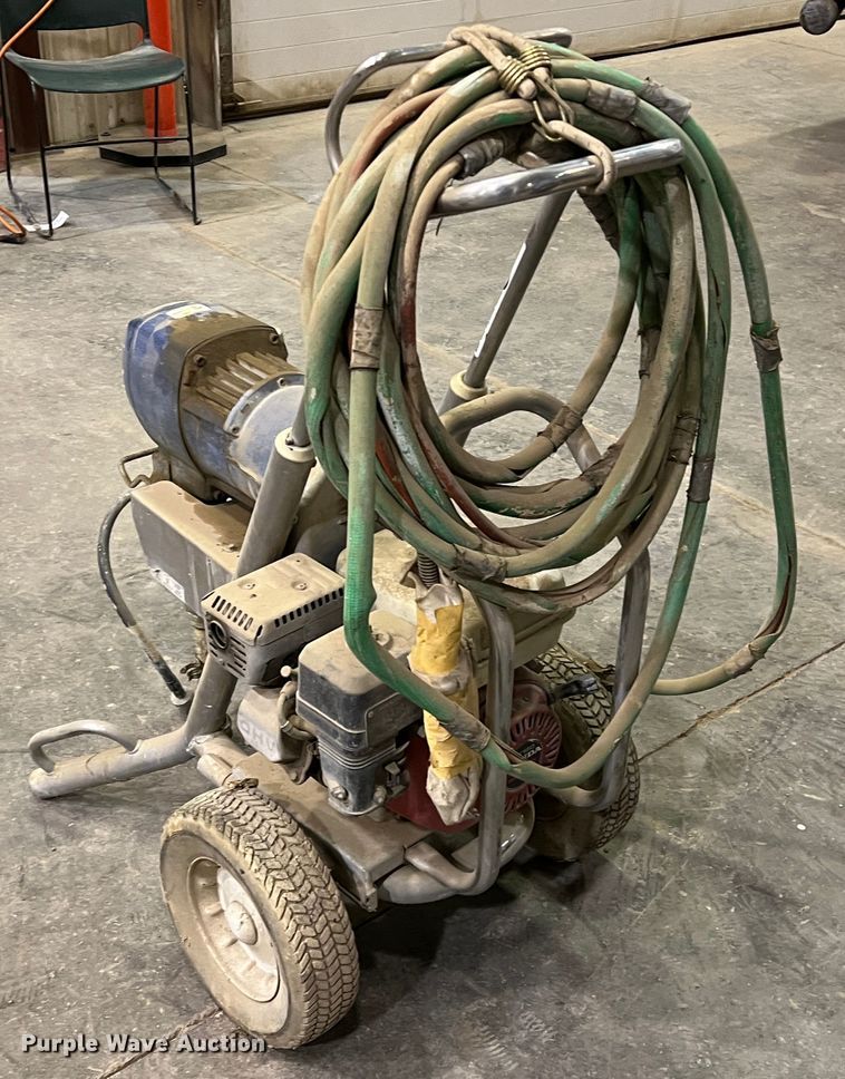 image for item EX9623 Graco Gmax 5900  airless paint sprayer