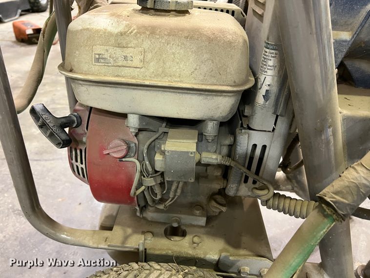 image for item EX9623 Graco Gmax 5900  airless paint sprayer