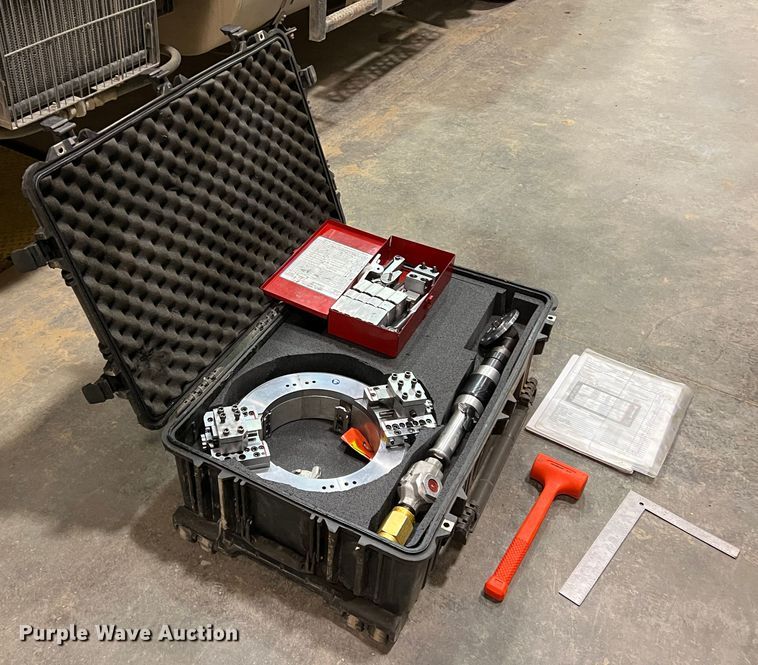 image for item EX9624 E.H. Wachs LCSF8  split frame orbital cutter