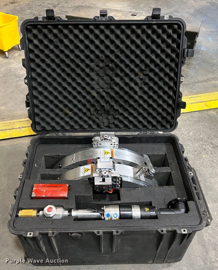 image for item EX9625 E.H. Wachs  split frame orbital cutter