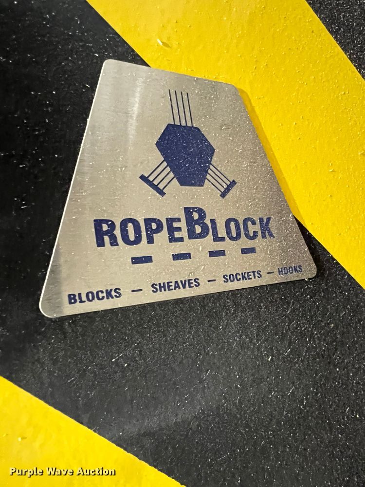 image for item EX9629 Ropeblock FRB 400  crane block and hook