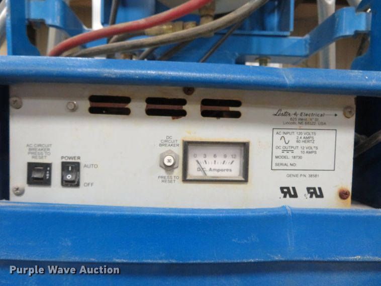 image for item FB9779 2004 Genie IWP-30S  vertical lift