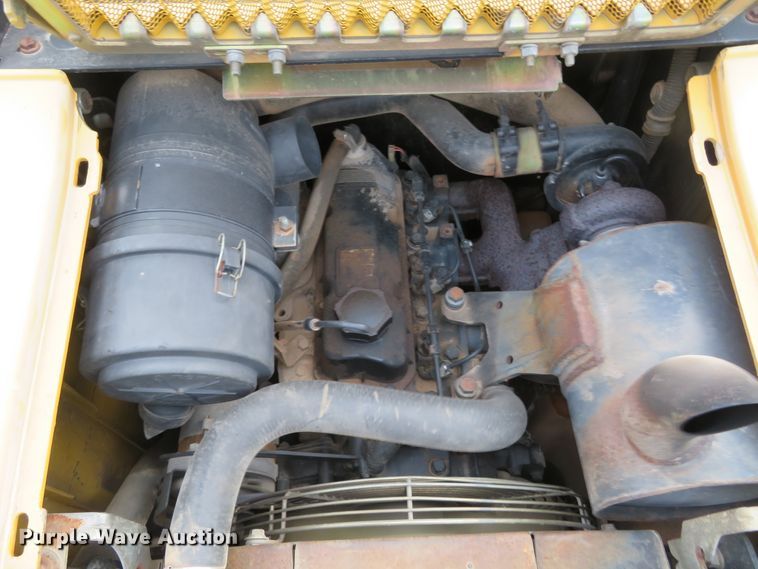 image for item FB9781 1999 John Deere 250  skid steer loader