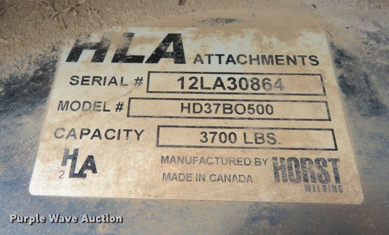 image for item FB9781 1999 John Deere 250  skid steer loader