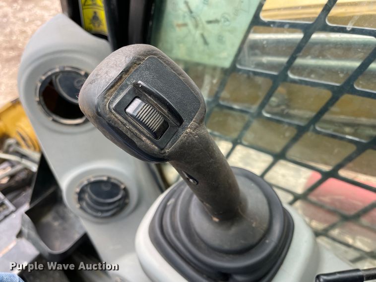 image for item FV9412 2012 Caterpillar 289C2  tracked skid steer loader