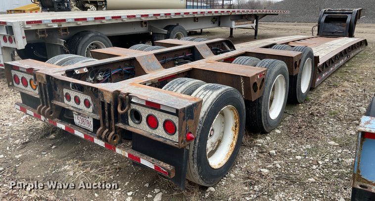 image for item FV9414 2008 XL  lowboy equipment trailer