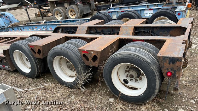 image for item FV9414 2008 XL  lowboy equipment trailer