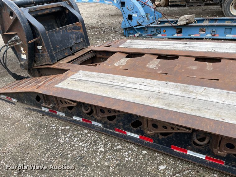 image for item FV9414 2008 XL  lowboy equipment trailer