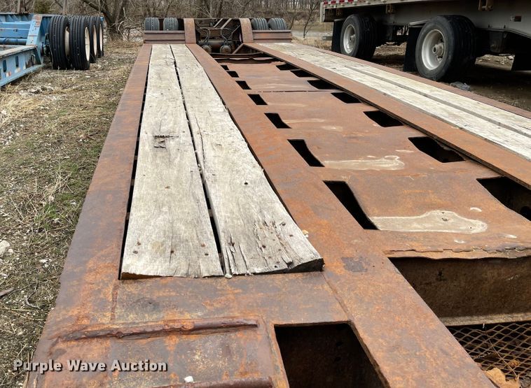 image for item FV9414 2008 XL  lowboy equipment trailer