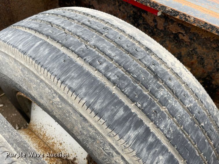 image for item FV9414 2008 XL  lowboy equipment trailer