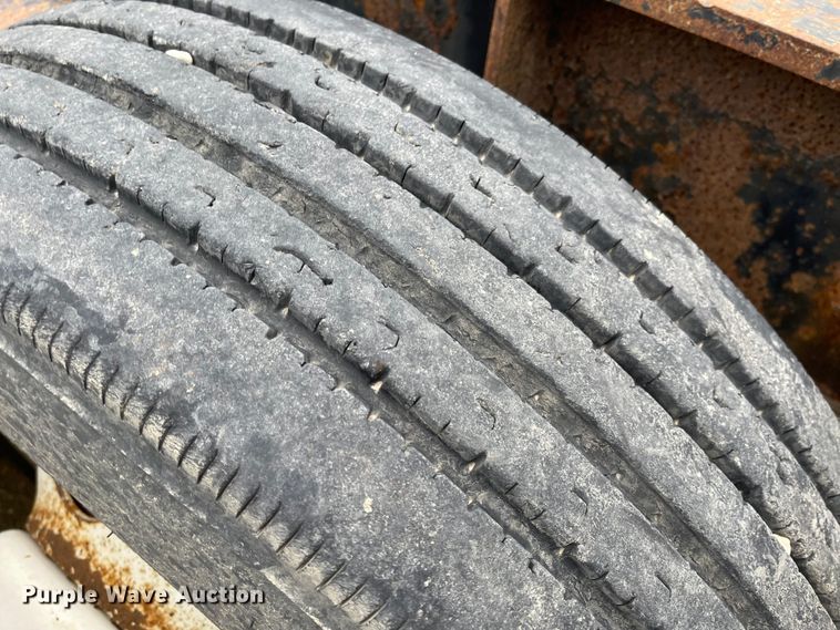 image for item FV9414 2008 XL  lowboy equipment trailer