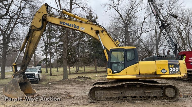 image for item FV9415 2007 Komatsu PC300LC-7E0  excavator