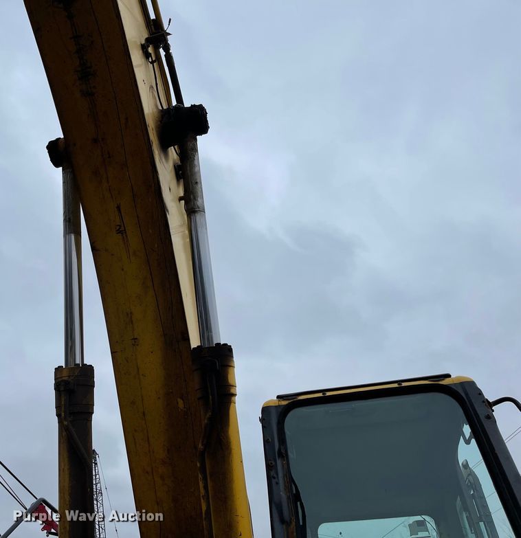 image for item FV9415 2007 Komatsu PC300LC-7E0  excavator