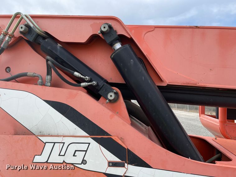 image for item FV9428 JLG 8042  telehandler