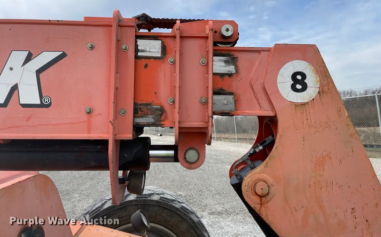 image for item FV9428 JLG 8042  telehandler
