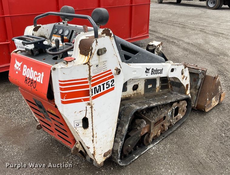 image for item FV9431 2006 Bobcat MT52  compact utility loader