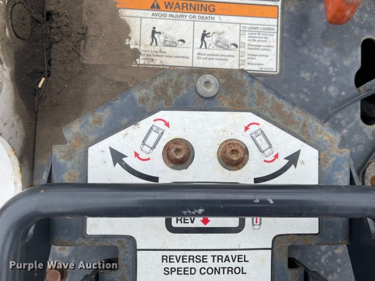 image for item FV9431 2006 Bobcat MT52  compact utility loader