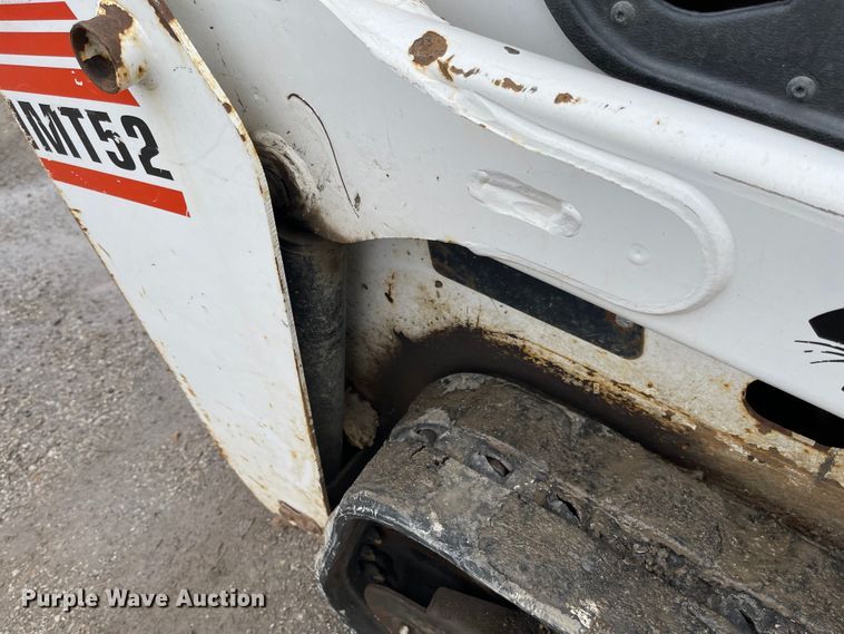 image for item FV9431 2006 Bobcat MT52  compact utility loader