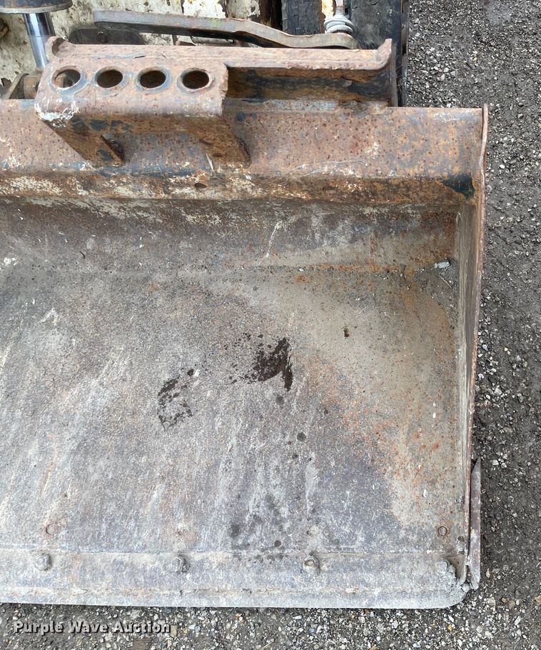 image for item FV9431 2006 Bobcat MT52  compact utility loader