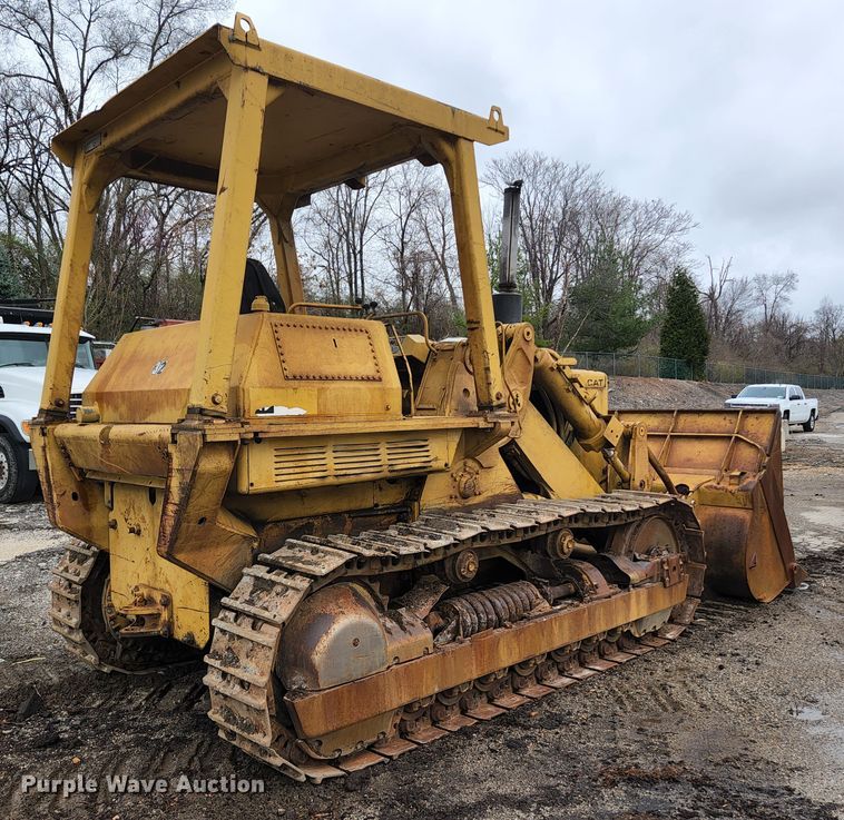 image for item HK9383 1978 Caterpillar 977L  track loader