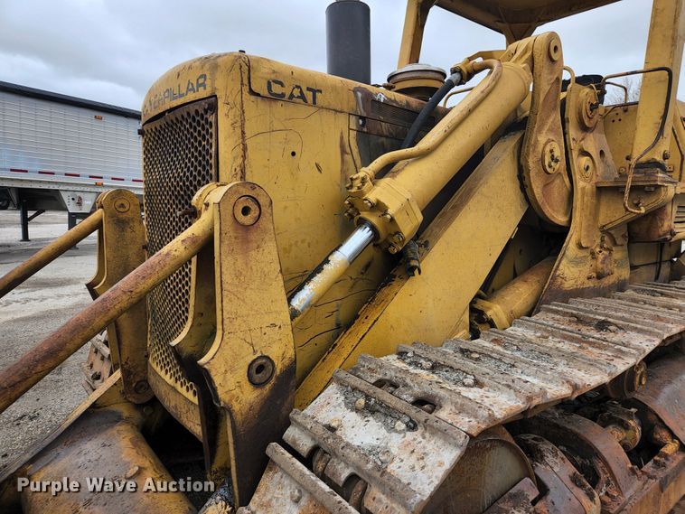 image for item HK9383 1978 Caterpillar 977L  track loader