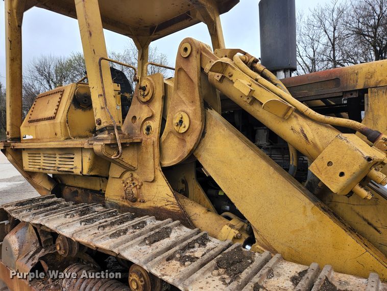 image for item HK9383 1978 Caterpillar 977L  track loader