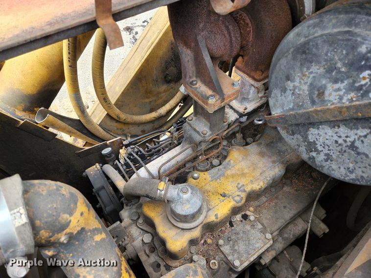 image for item HK9383 1978 Caterpillar 977L  track loader