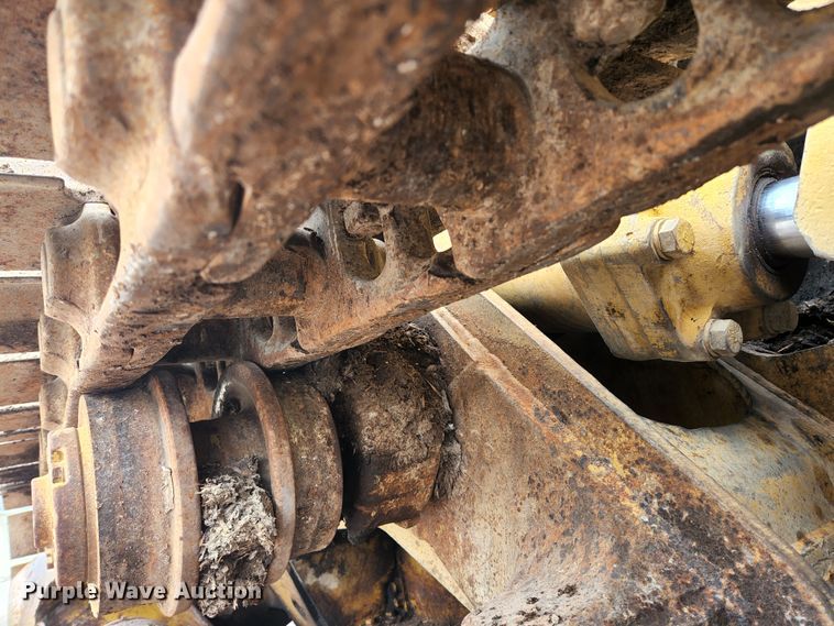 image for item HK9383 1978 Caterpillar 977L  track loader