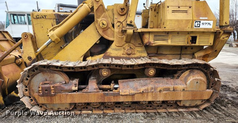 image for item HK9383 1978 Caterpillar 977L  track loader