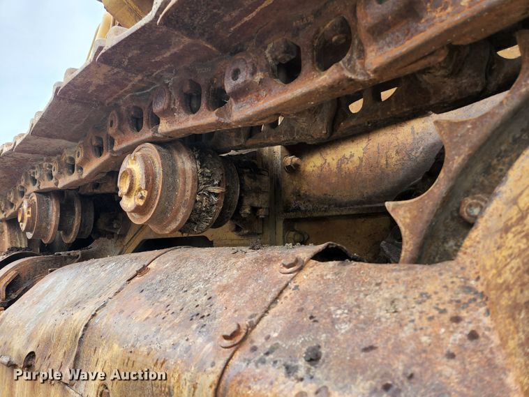 image for item HK9383 1978 Caterpillar 977L  track loader