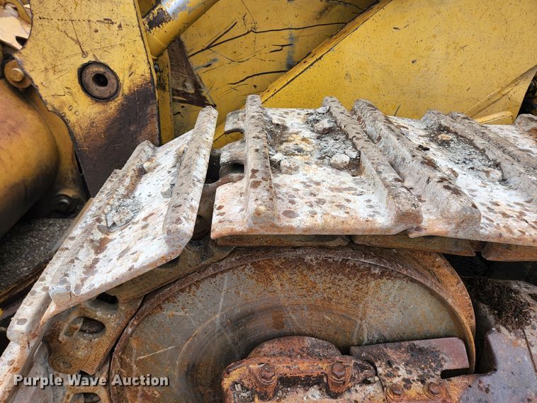 image for item HK9383 1978 Caterpillar 977L  track loader