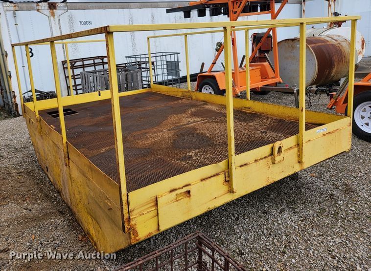 image for item HK9389 Barge