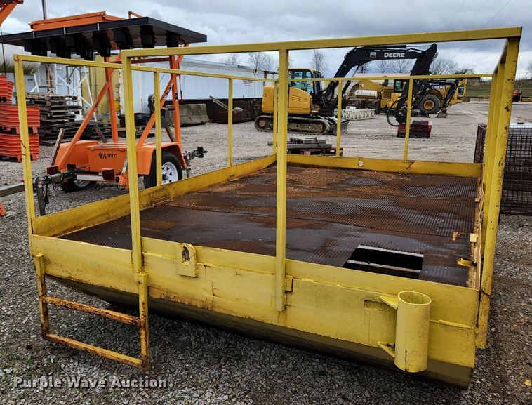 image for item HK9389 Barge