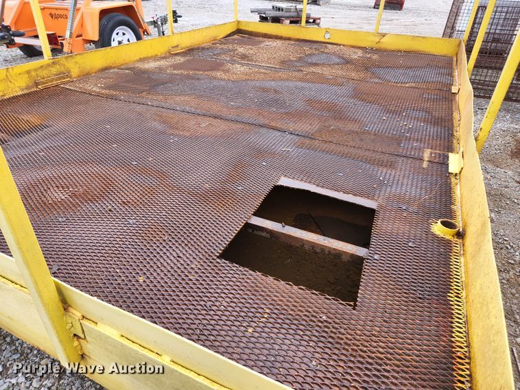 image for item HK9389 Barge