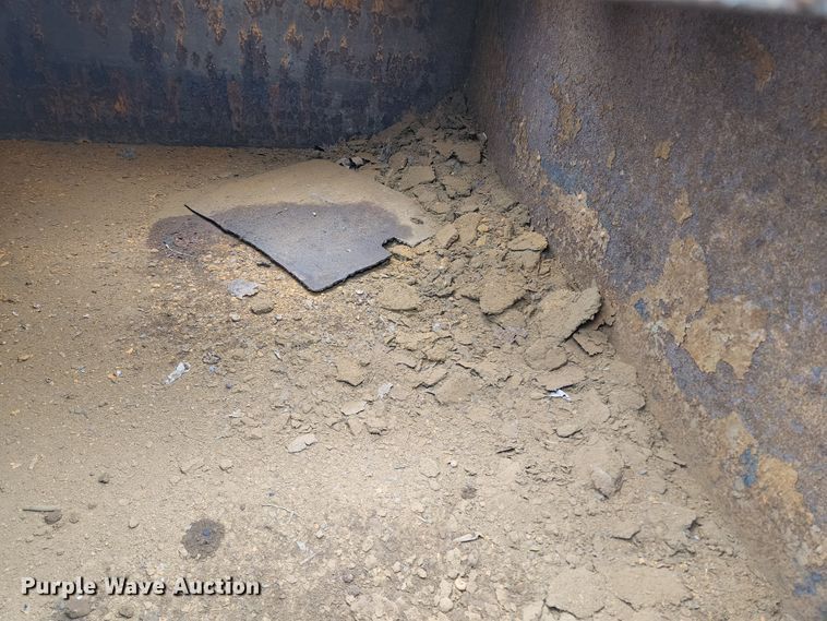 image for item HK9389 Barge