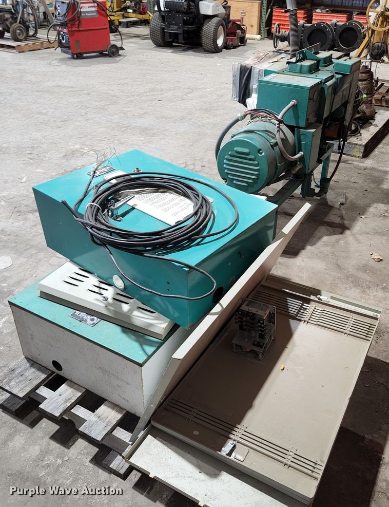 image for item HK9400 Onan 15.0JC-18R131/7512AA  generator