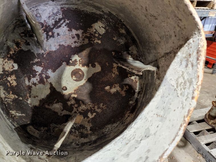 image for item HK9403 Concrete mixer