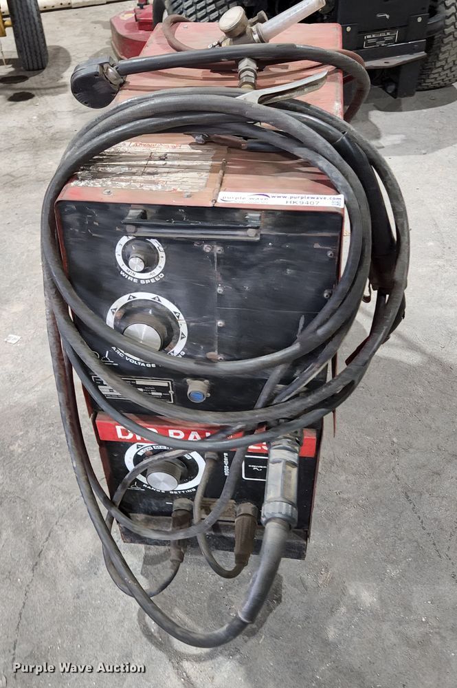 image for item HK9407 Airco DIP-250  welder