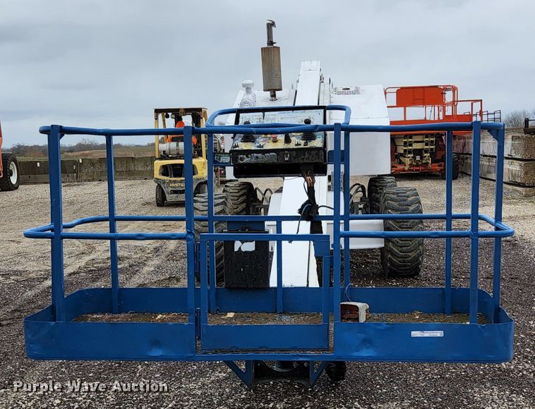 image for item HK9409 1997 Mark Lift CH60C  boom lift