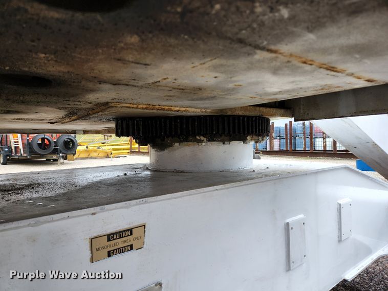 image for item HK9409 1997 Mark Lift CH60C  boom lift