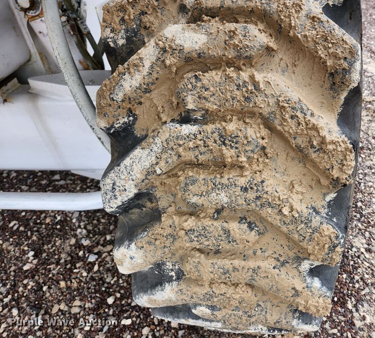 image for item HK9409 1997 Mark Lift CH60C  boom lift