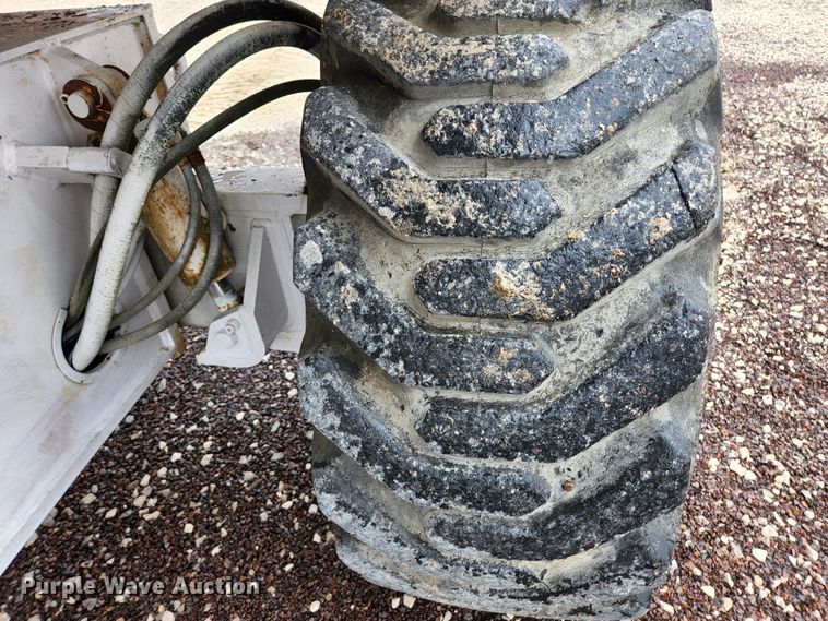 image for item HK9409 1997 Mark Lift CH60C  boom lift