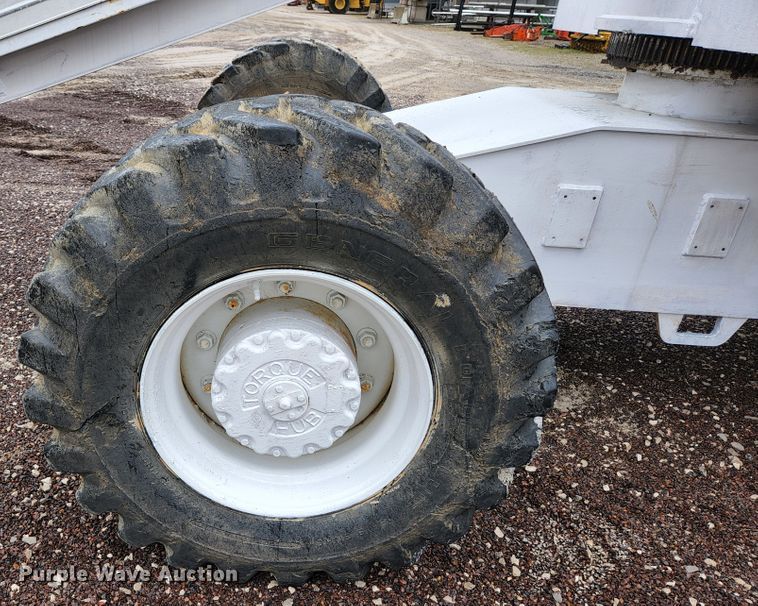 image for item HK9409 1997 Mark Lift CH60C  boom lift